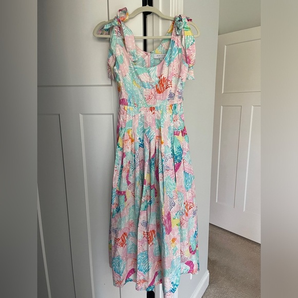 Hunter Bell Braden Blue Floral Shoulder Tie Dress - Picture 2 of 5